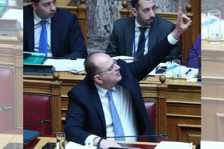 Απόφοιτος Λυκείου;